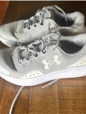 Under Armour Gray Mesh Lace-Up Training Shoes